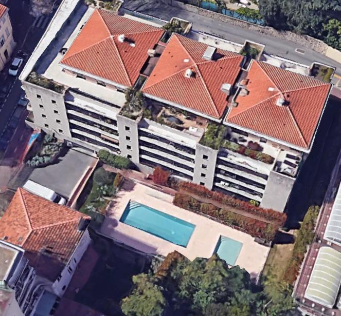Appartement Toit Terrasse Dans Avec Piscine