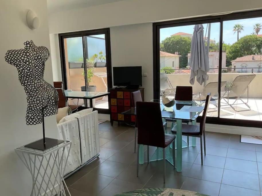 Appartement Toit Terrasse Dans Avec Piscine