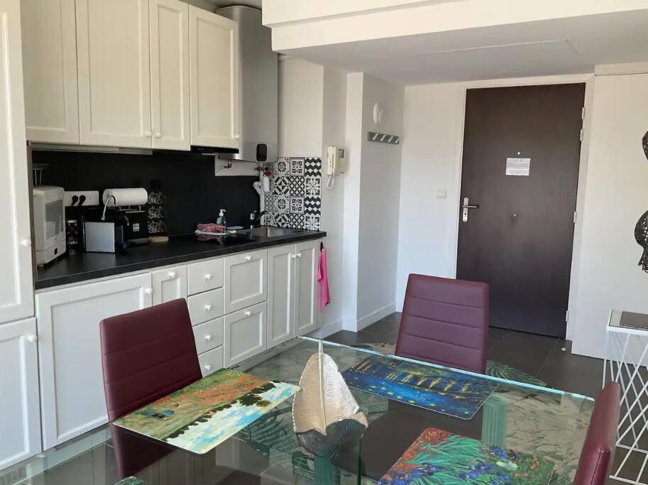 Appartement Toit Terrasse Dans Avec Piscine *